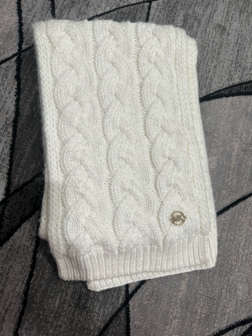 Cable Knit White Scarf with Accent Button